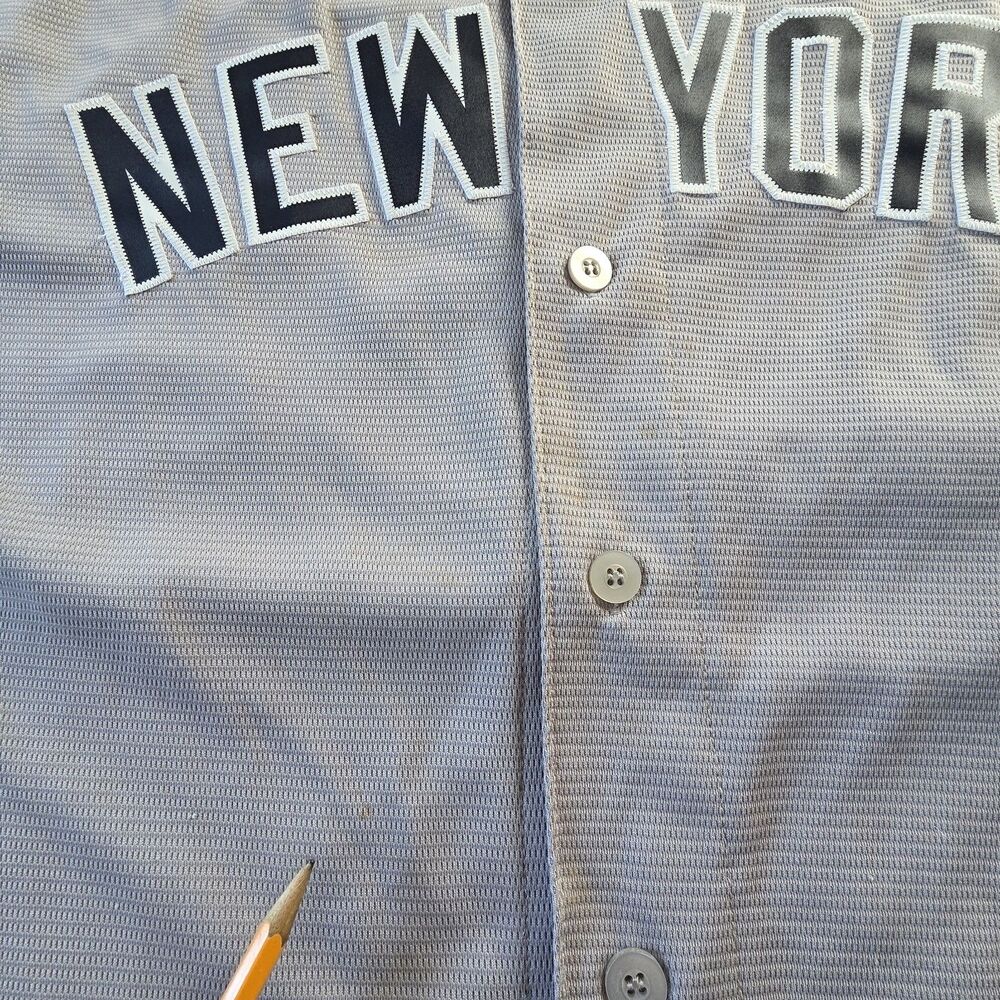 Majestic Coolbase New York Yankees Jersey Jacoby Ellsbury 22 Mens 2XL Gray - Picture 8 of 14
